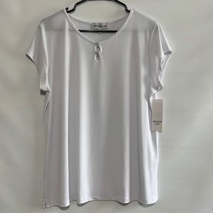 NWT SOUTHERN LADY white blouse
Size M
Short sleeve